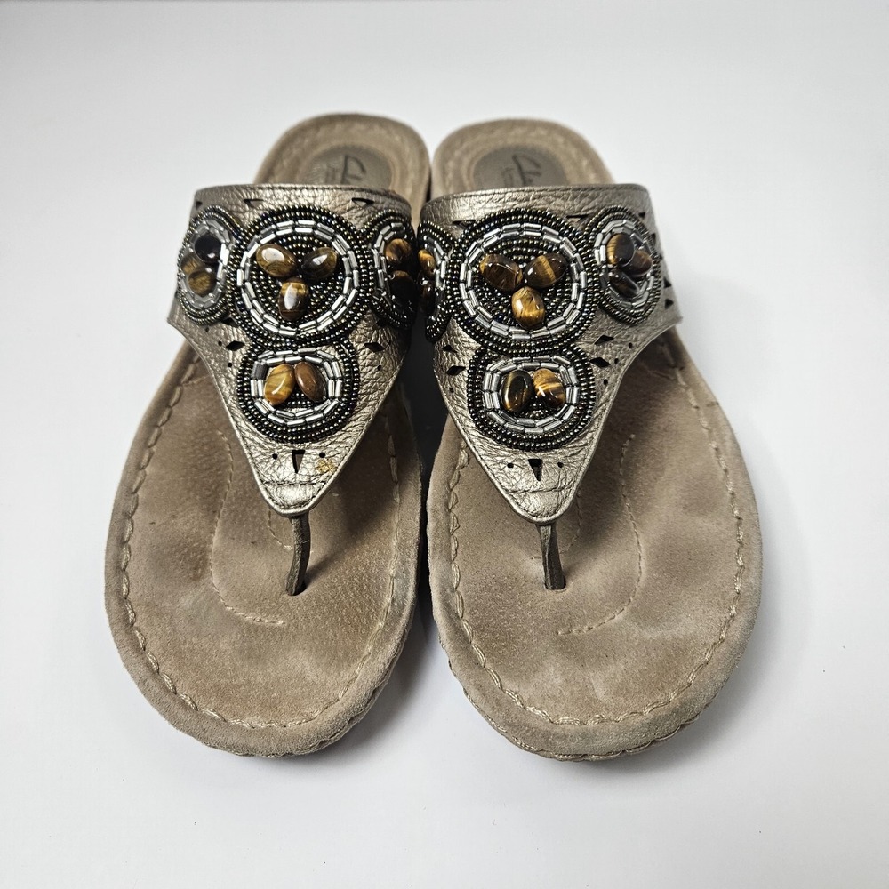 Clarks Artisan Beaded Thong Sandals Women's 7.5M Beige Bronze Leather Comfort